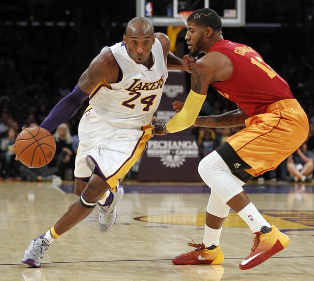 Kobe Bryant says he will retire at end of 2015-16 season
